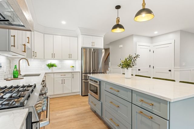 110 Wilson Road, Bedford, MA 01730