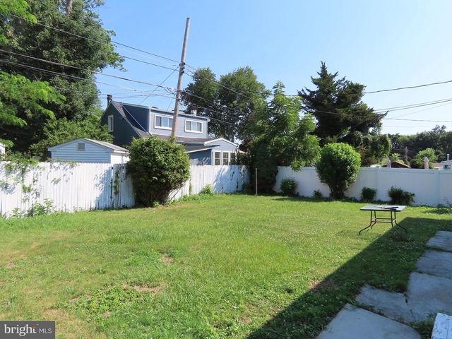 546 CLYMER AVE, Morrisville, PA 19067