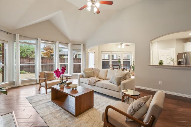 356 Fairlanding Avenue, Fairview, TX 75069