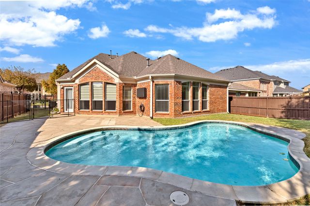 356 Fairlanding Avenue, Fairview, TX 75069