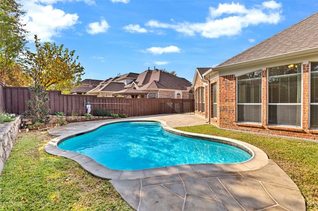 356 Fairlanding Avenue, Fairview, TX 75069