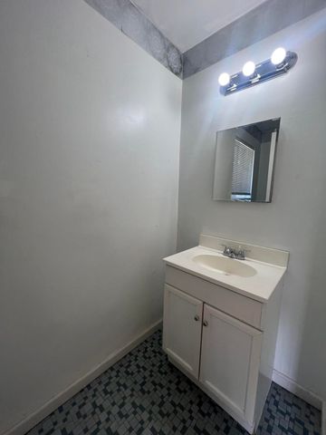 3750 W Buena Vista Street, Detroit City, MI 48238