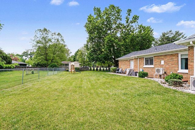 104 Los Angeles Avenue, Elkhart, IN 46516