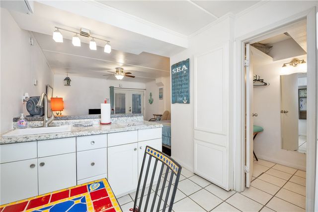 14300 S Padre Island Dr 143, Corpus Christi, TX 78418