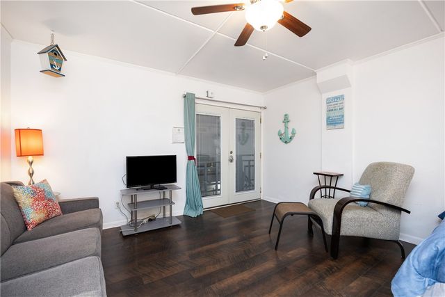 14300 S Padre Island Dr 143, Corpus Christi, TX 78418