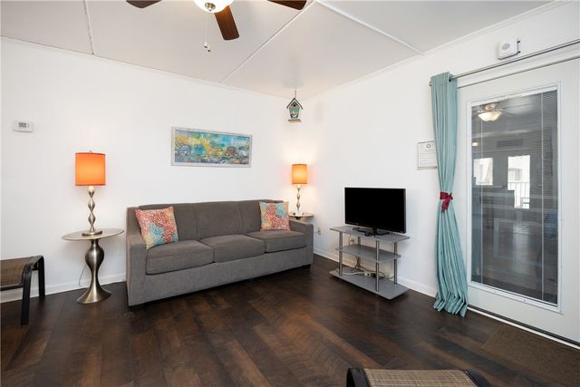 14300 S Padre Island Dr 143, Corpus Christi, TX 78418