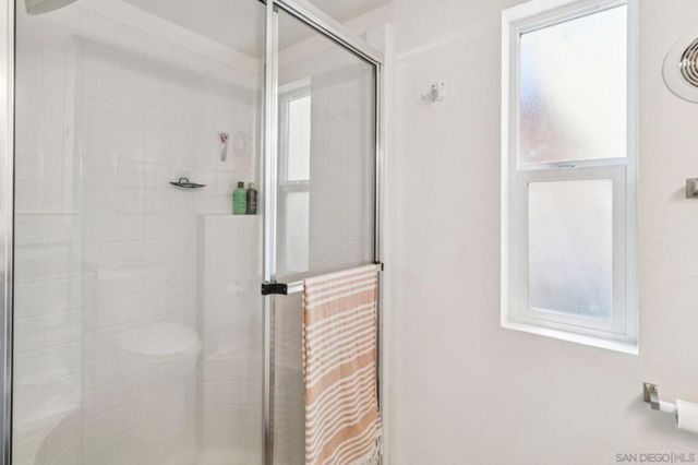 1549 N Vulcan SPC 82, Encinitas, CA 92024