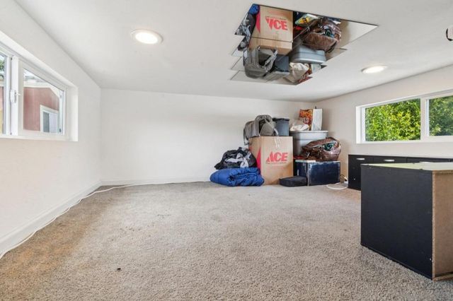 1549 N Vulcan SPC 82, Encinitas, CA 92024