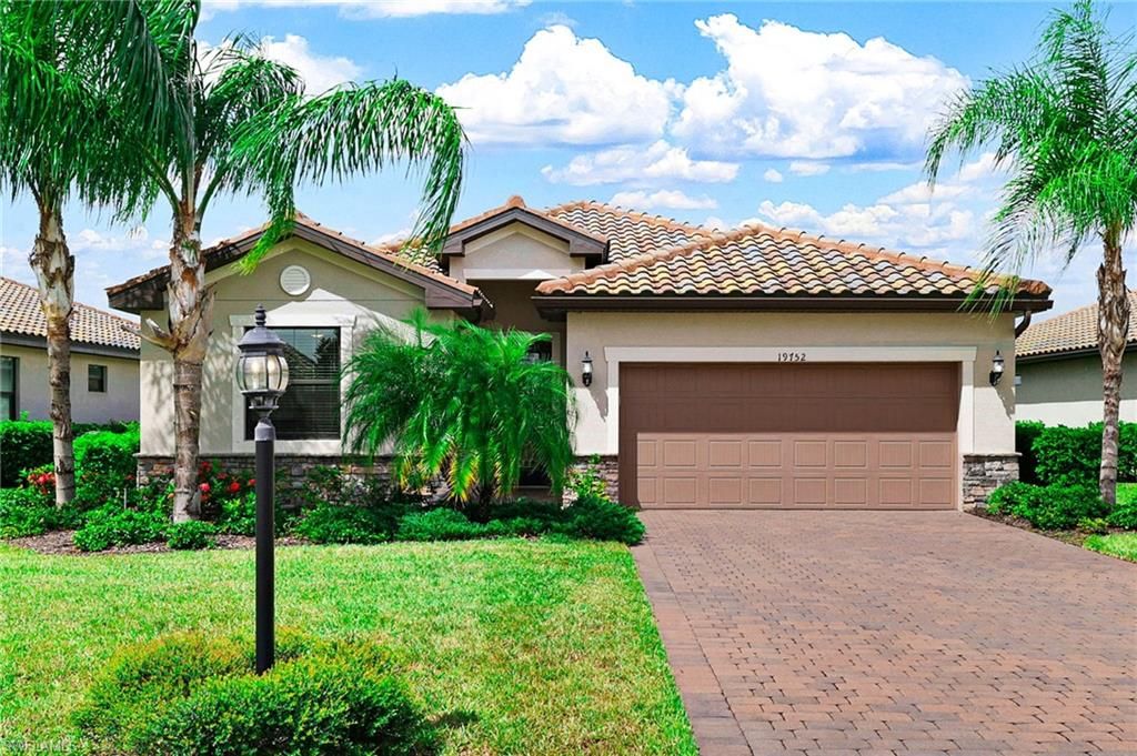 19752 The Place BLVD, ESTERO, FL 33928 — photo 2
