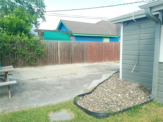 410 Indiana Ave, Corpus Christi, TX 78404