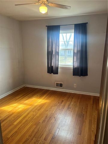 1602 NE 65th Terrace, Kansas City, MO 64118