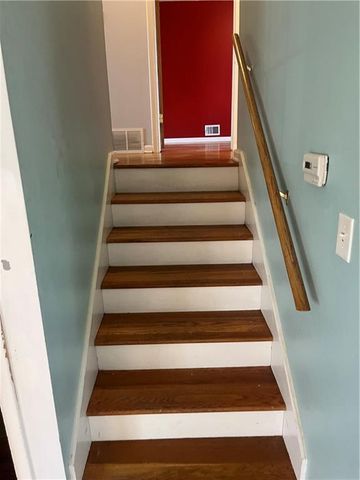 1602 NE 65th Terrace, Kansas City, MO 64118