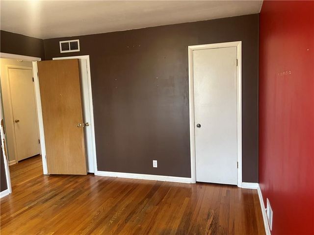 1602 NE 65th Terrace, Kansas City, MO 64118