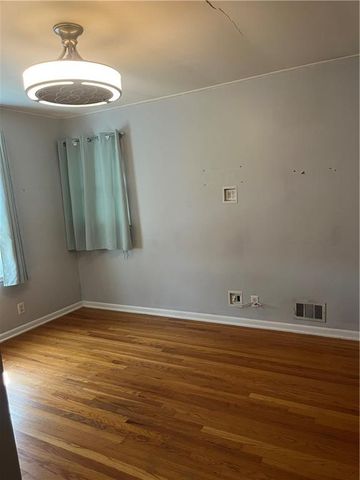 1602 NE 65th Terrace, Kansas City, MO 64118