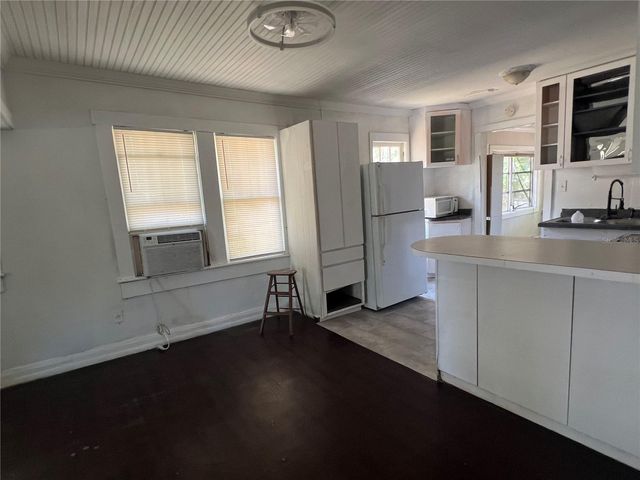 1208 34TH STREET, Sarasota, FL 34234