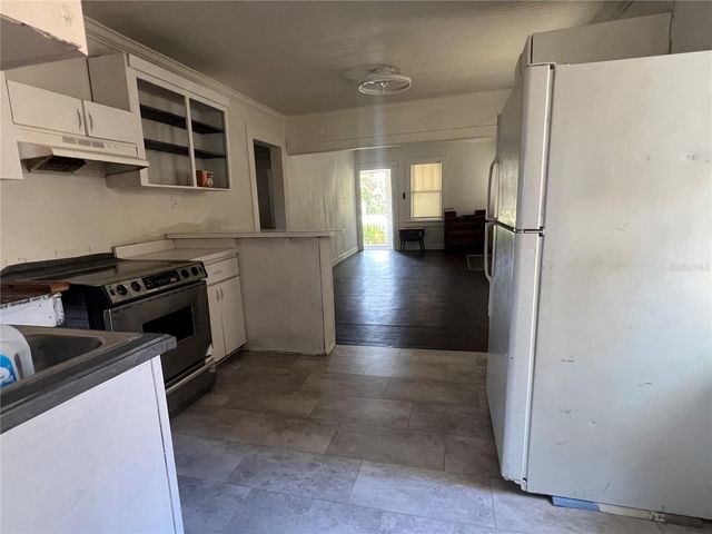 1208 34TH STREET, Sarasota, FL 34234