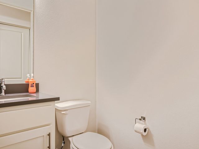 15875 Spectrum Drive 2101, Addison, TX 75001