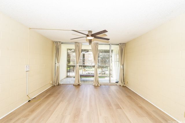 95-273 Waikalani Drive D402, Mililani, HI 96789
