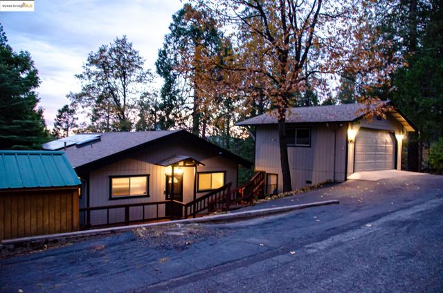 24033 Pine Cone road, Twain Harte, CA 95383