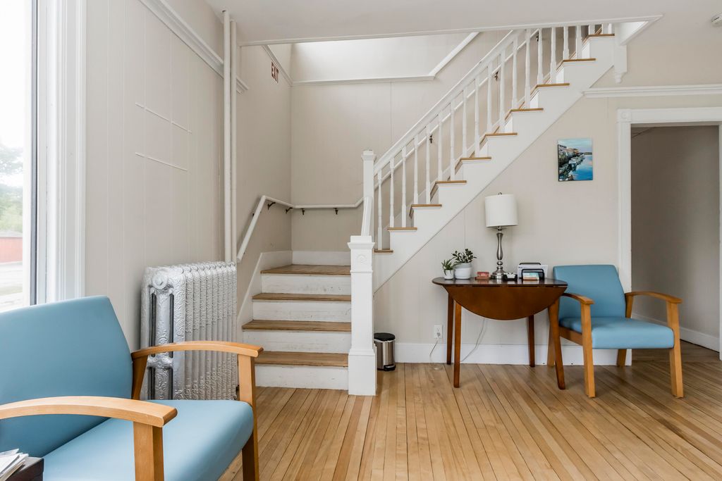 918 Broadway, South Portland, ME 04106 — photo 4