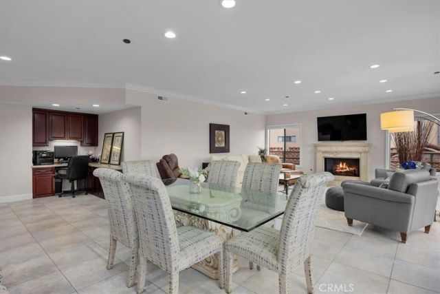512 Esplanade 303, Redondo Beach, CA 90277
