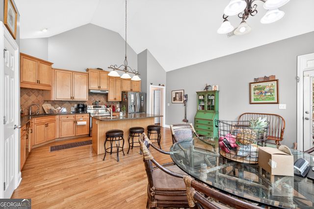 28 Montvale Drive, Hoschton, GA 30548
