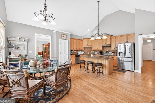 28 Montvale Drive, Hoschton, GA 30548