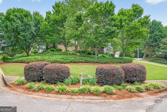28 Montvale Drive, Hoschton, GA 30548