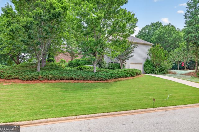 28 Montvale Drive, Hoschton, GA 30548