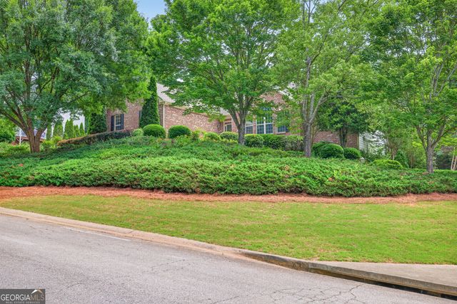 28 Montvale Drive, Hoschton, GA 30548