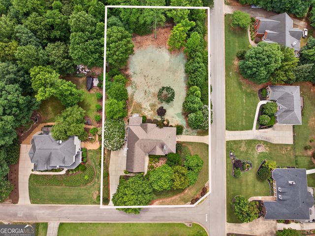 28 Montvale Drive, Hoschton, GA 30548