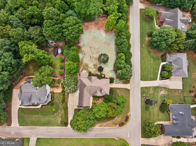 28 Montvale Drive, Hoschton, GA 30548