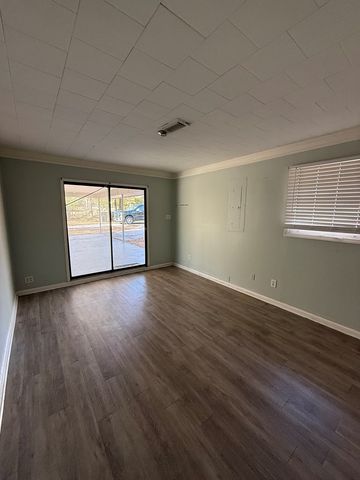 300 Reid Drive, Dothan, AL 36301