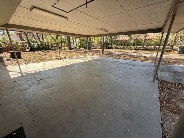 300 Reid Drive, Dothan, AL 36301