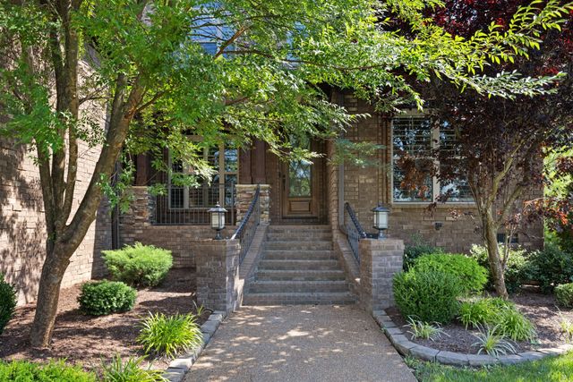 100 Wembly Ln, Mount Juliet, TN 37122
