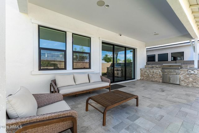 11048 E Utah Avenue, Mesa, AZ 85212