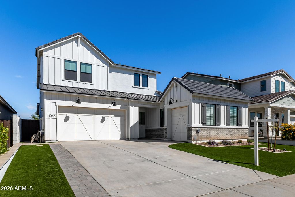 11048 E Utah Avenue, Mesa, AZ 85212