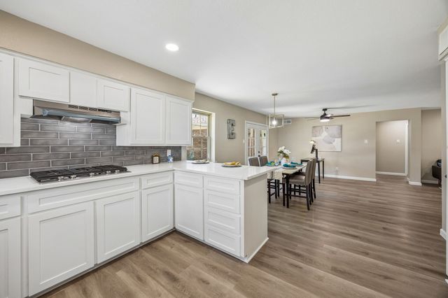 1725 Bardfield Avenue, Garland, TX 75041