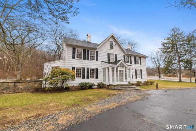 523 Danbury Road C, Wilton, CT 06897
