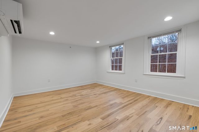 523 Danbury Road C, Wilton, CT 06897