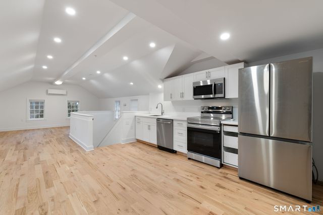 523 Danbury Road C, Wilton, CT 06897