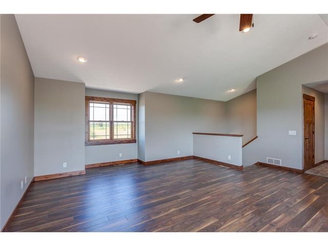 453 Coyote Way, New Richmond, WI 54017