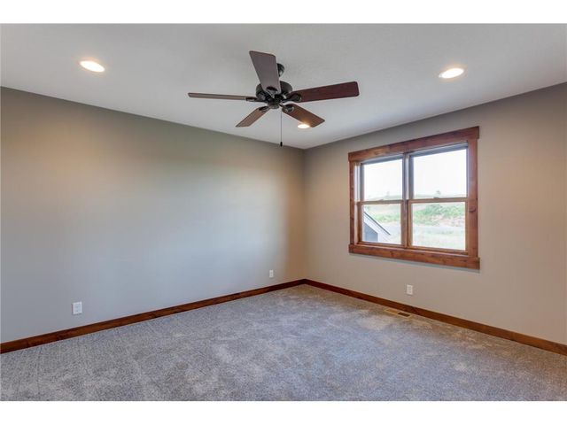 453 Coyote Way, New Richmond, WI 54017