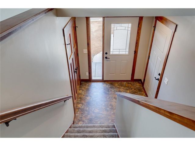 453 Coyote Way, New Richmond, WI 54017