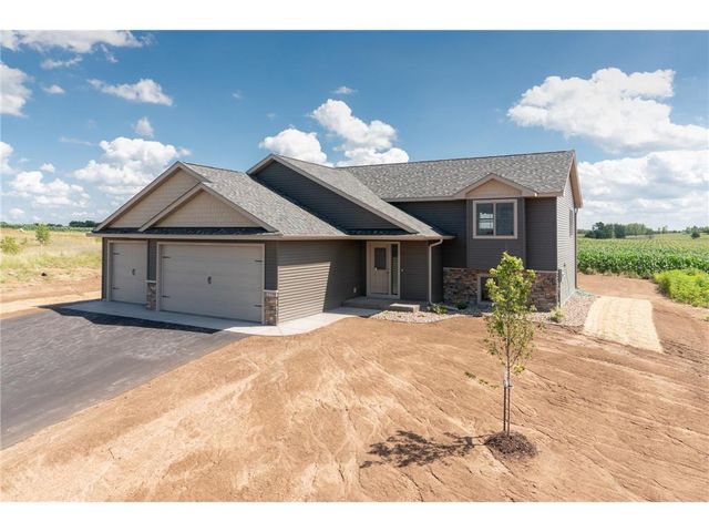 453 Coyote Way, New Richmond, WI 54017