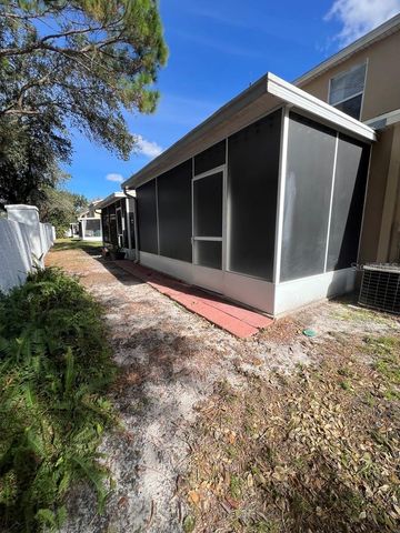 1407 LYONSHIRE DRIVE, Wesley Chapel, FL 33543