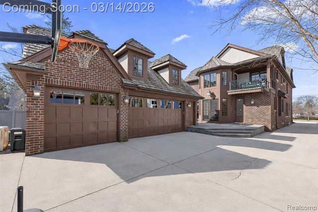 600 Woodland Street, Birmingham, MI 48009