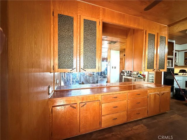 1536 S State St 48, Hemet, CA 92543