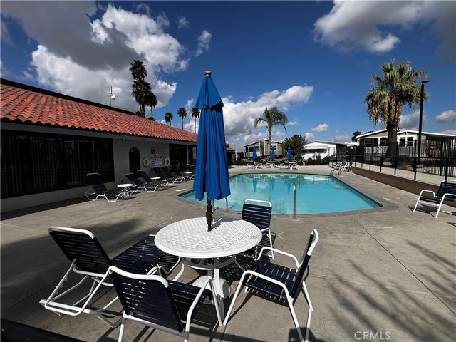 1536 S State St 48, Hemet, CA 92543