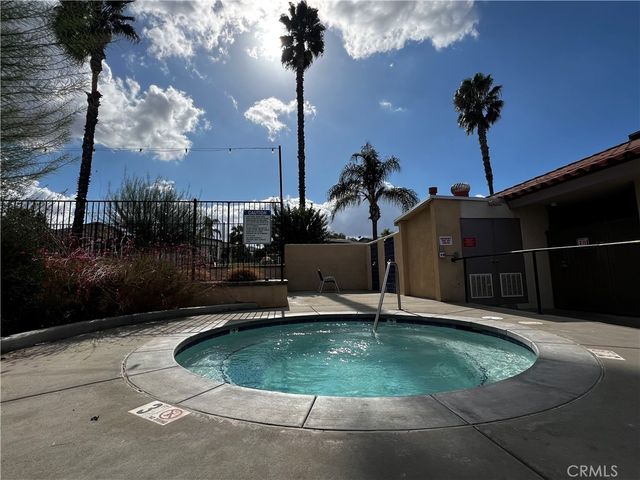 1536 S State St 48, Hemet, CA 92543